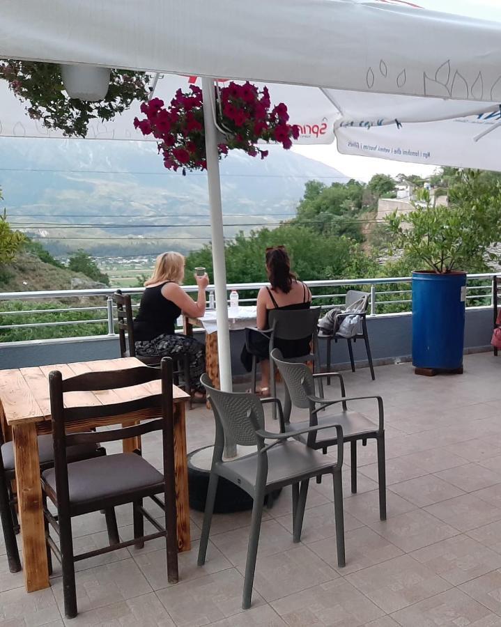 Hotel Brahimi Гірокастра Екстер'єр фото